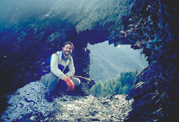 Me in the Keyhole on Duck Hawk Rock